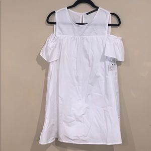 Small White Zara Dress!!